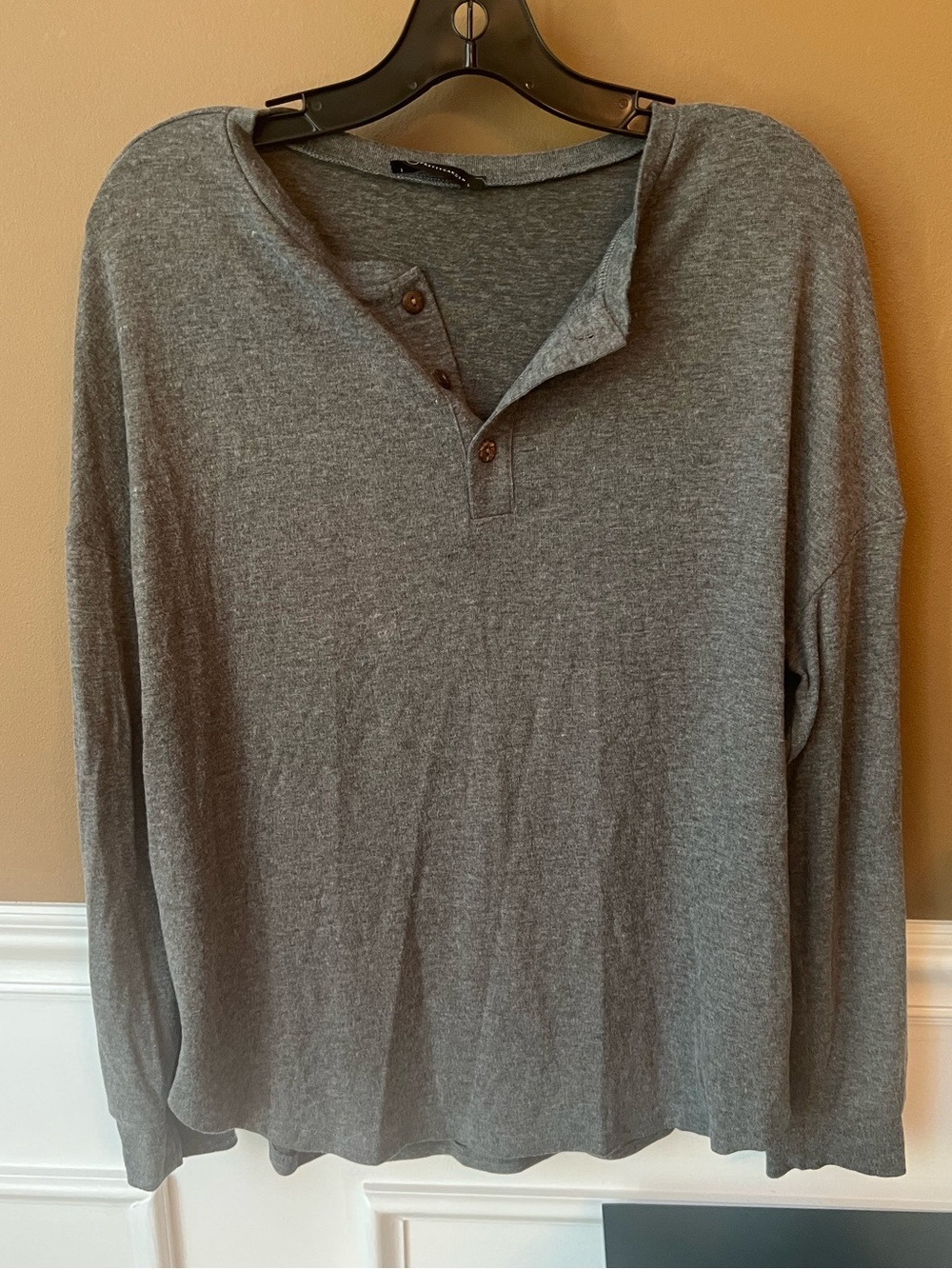 PrettyGarden Long Sleeve Henley Tee - Gray Size L Casual Minimalist Comfy